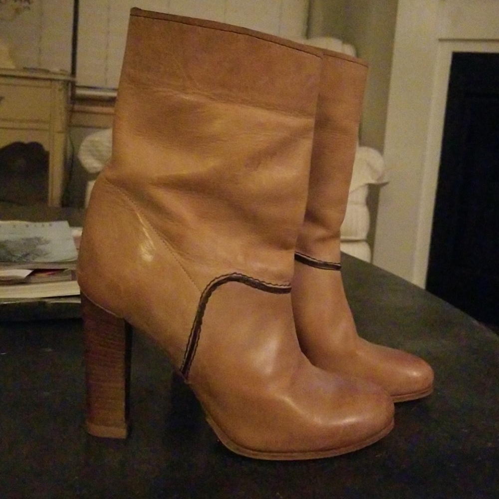 Chloe Boots - Picture 2 of 7